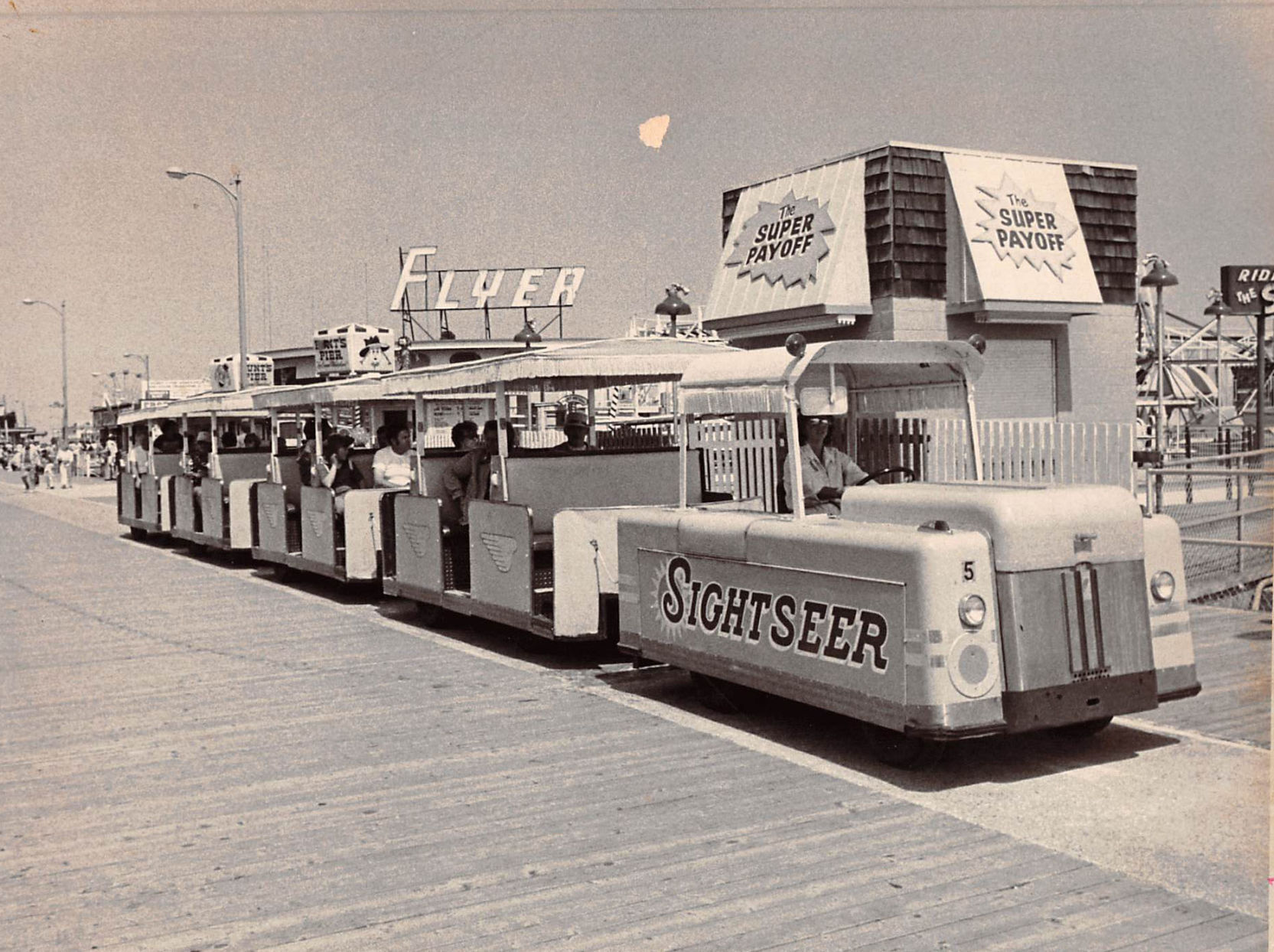 tram car